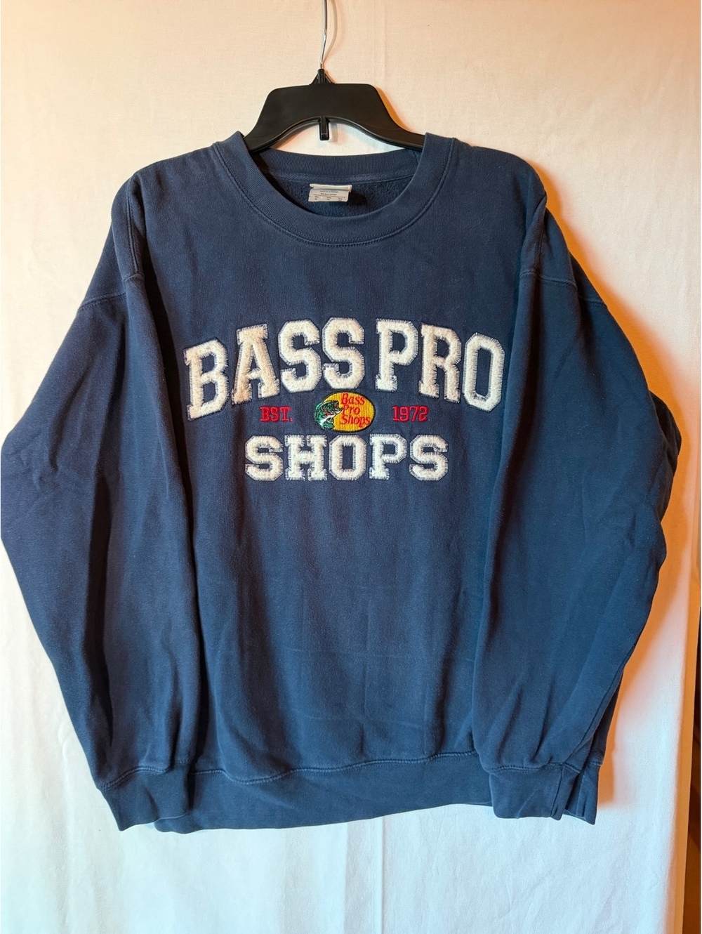 Bass Pro Shops Navy Blue Crewneck Sweatshirt Size XL